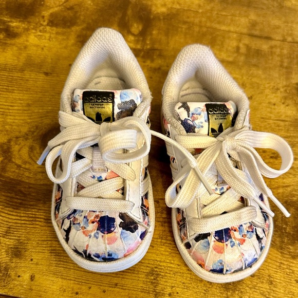 adidas superstar toddler size 6 multicolor RARE - Picture 3 of 7